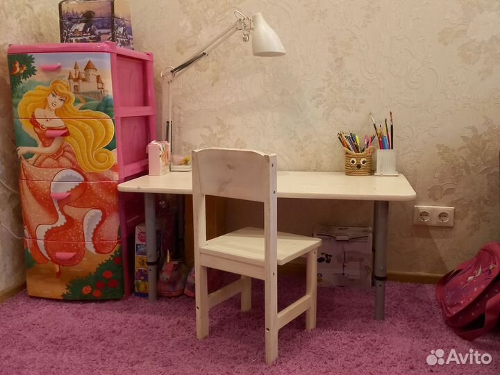 Детский стол и стул