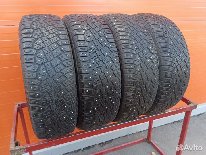 Continental IceContact 2 SUV 225/65 R17 96Q