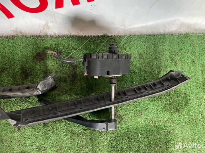 Фароомыватель Mercedes S-Class C140