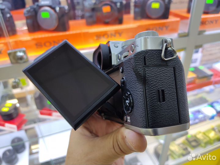 Fujifilm X-T3 Body пробег 27 кадров