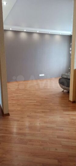 2-к. квартира, 50 м², 2/3 эт.