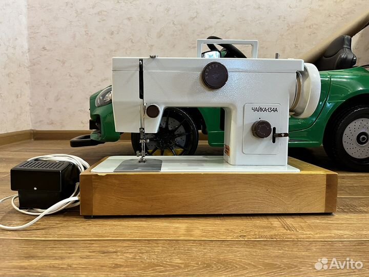 Швейная машина Чайка 134А