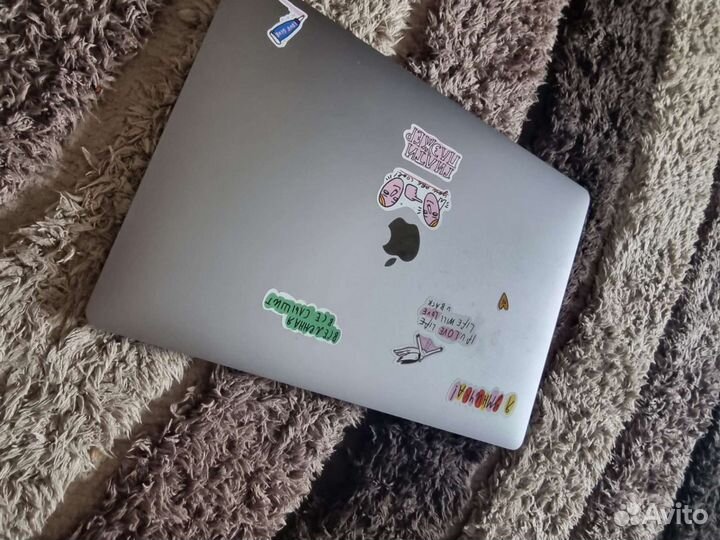 Apple macbook pro 16 2019