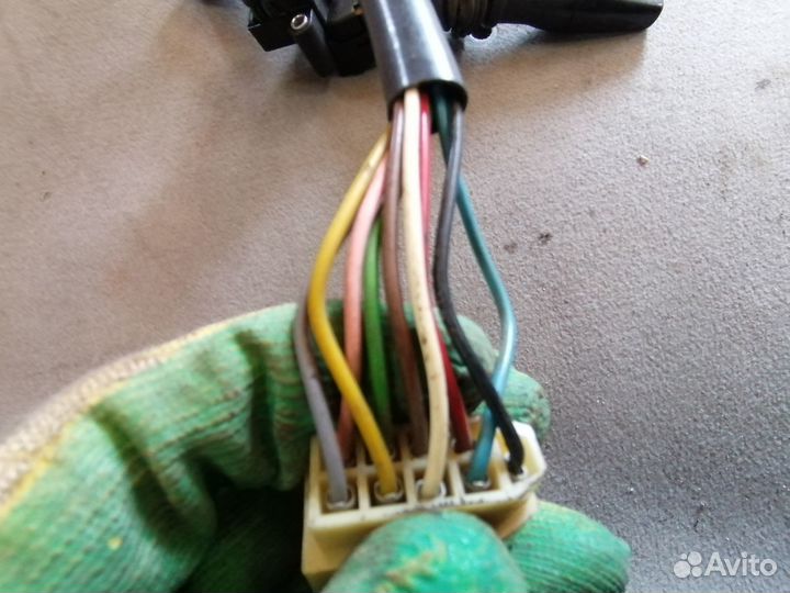 Переключатель света подрулевой Газ Волга 31105