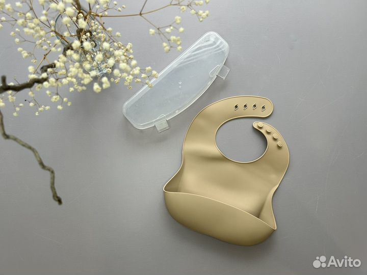 Нагрудник детский силиконовый для кормления