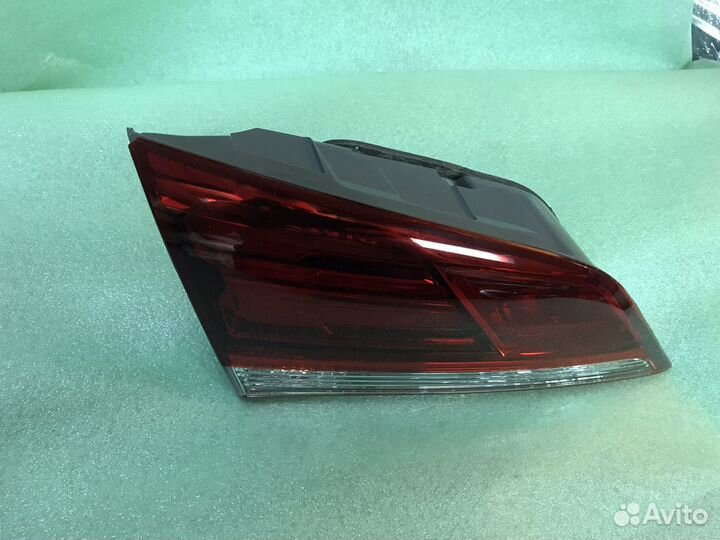 Фонарь задний внутренний левый Hyundai i40 LED