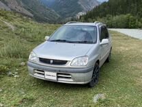 Toyota Raum 1.5 AT, 1999, 324 000 км, с пробегом, цена 375 000 руб.