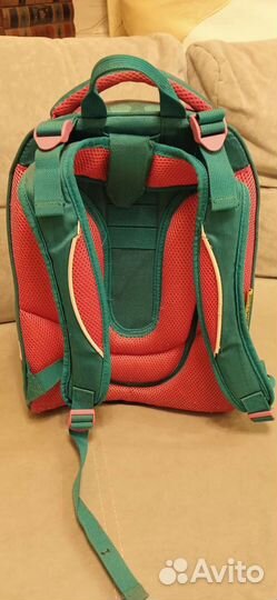 Рюкзак школьный