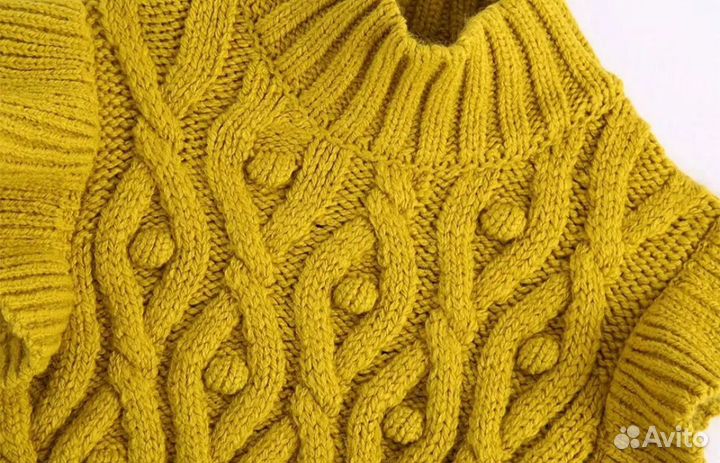 Жилет вязаный женский