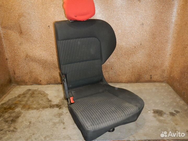 Сиденье заднее левое, Mitsubishi (Митсубиси) -colt