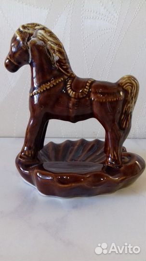 Статуэтка-пепельница. 