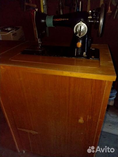 Швейная машина Подольск