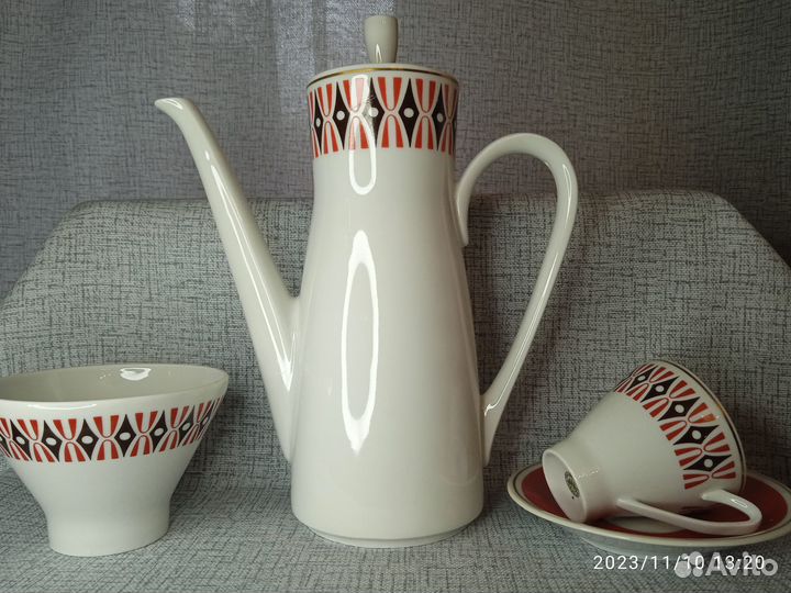 Молочник. Кофейные пары. Сахарница. Фарфор ГДР