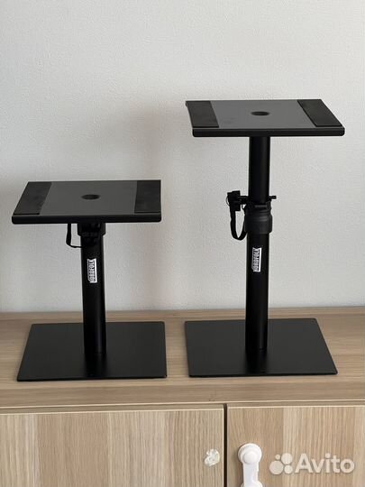 Стойки для студийных мониторов NordFolk NPS057