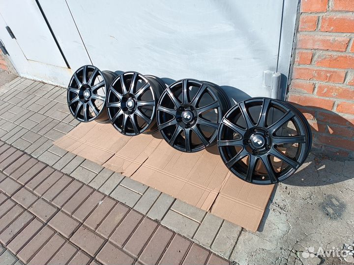 Литые диски R16