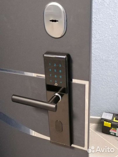 Вскрытие, Замена замков. Вскрытие автомобилей