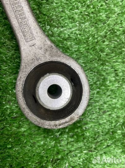 Рычаг передний верхний правый Ауди 8K 8T 4819