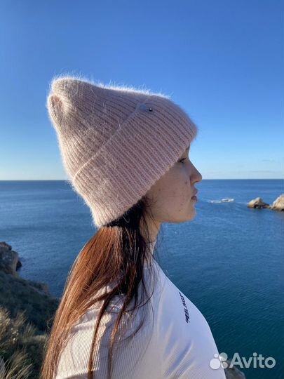 Шапки вязаные. Ручная работа