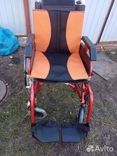 Инвалидная коляска