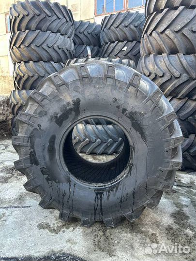 Шины на комбайн 750/70R26 / Шины на Кировец