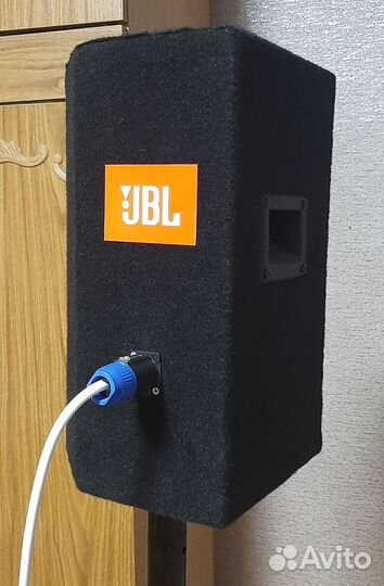 Продается комплект акустики