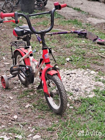 Детский трехколесный велосипед бу