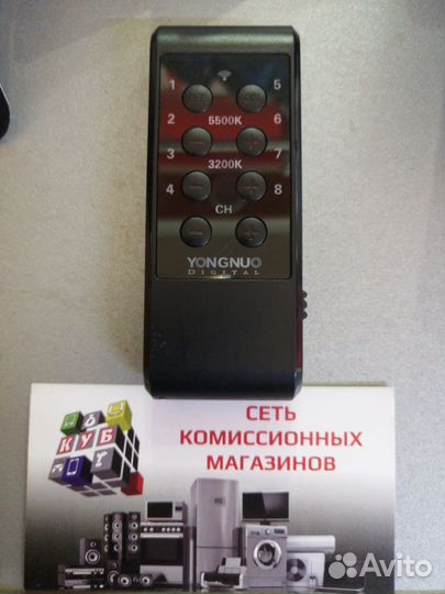 Фотовспышка Yongnuo YN300II (1)