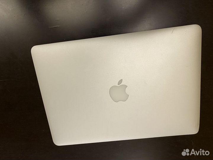 MacBook Pro (Retina, 13-inch, Early 2015)