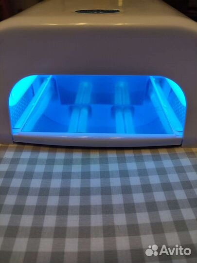 Уф лампа для ногтей