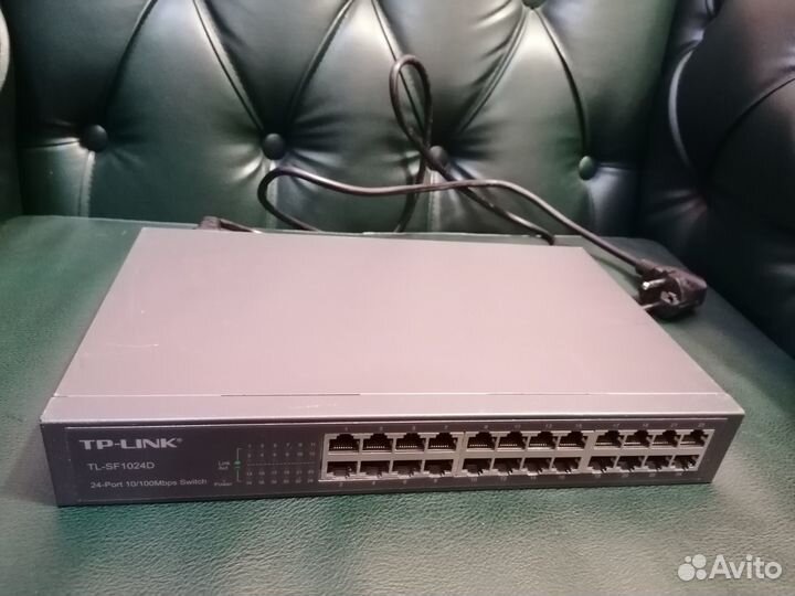 Poe коммутатор TP link 24 порта 100Mbps Switch