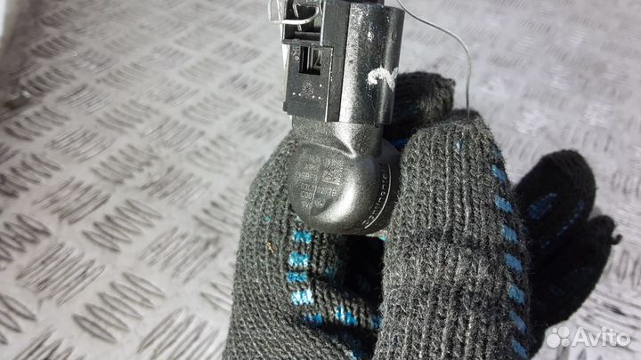 Форсунка дизельная skoda rapid 2012-н.в