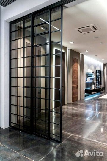 Стеклянная перегородка