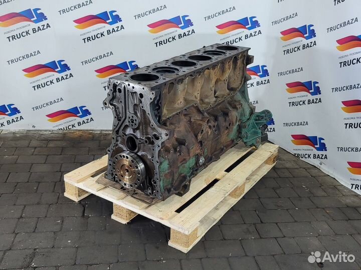 21310867 Шорт блок двс D13B Volvo FH