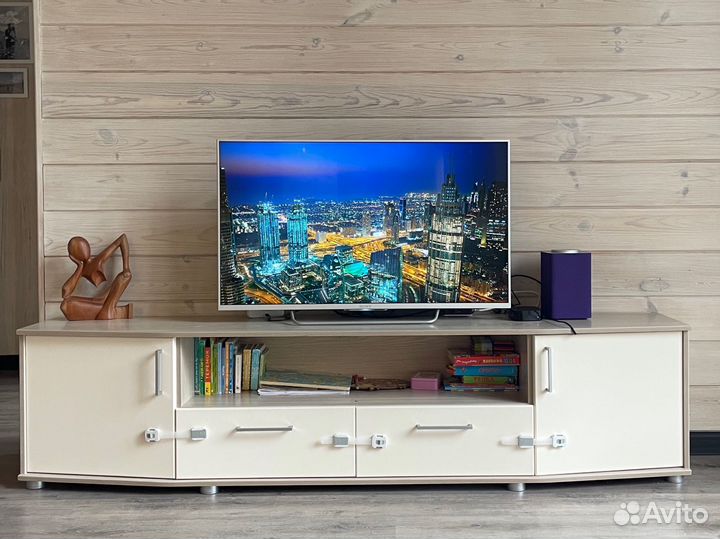 Тумба под телевизор