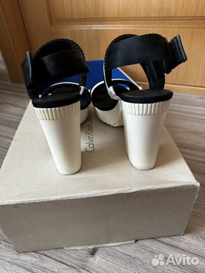 Туфли cmженские Calvin Klein