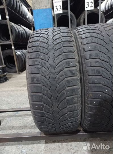 Bridgestone Blizzak Spike-01 255/55 R18 100Z