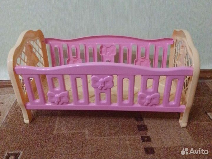 Кровать для кукол