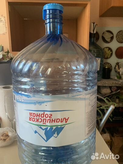 Бутыль 19 литров пластиковая