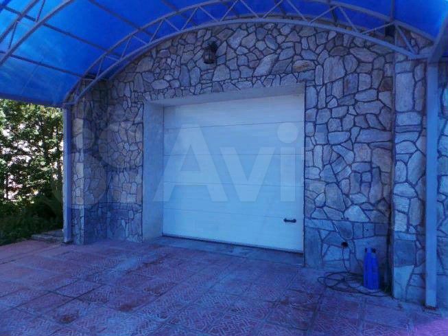 Дом 395 м² на участке 8 сот.