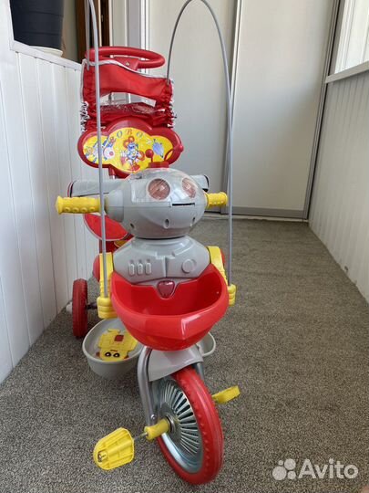 Детский трехколесный велосипед