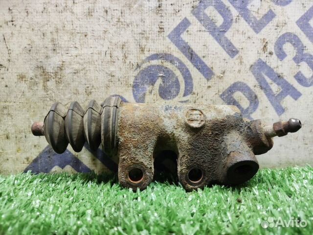 Рабочий цилиндр сцепления Toyota Avensis универсал