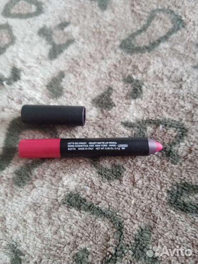 Помада-карандаш Nars