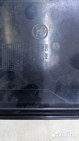 Накладка консоли Skoda Octavia A7 2013-2021