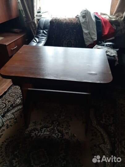 Кухонный стол