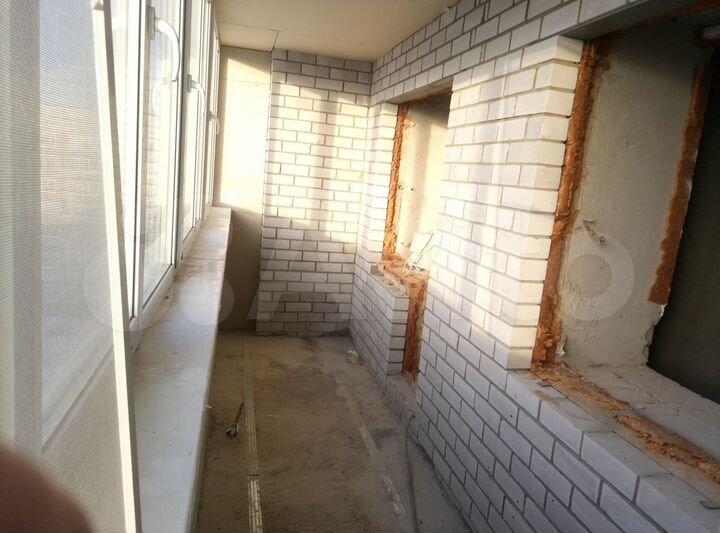 3-к. квартира, 90 м², 8/9 эт.