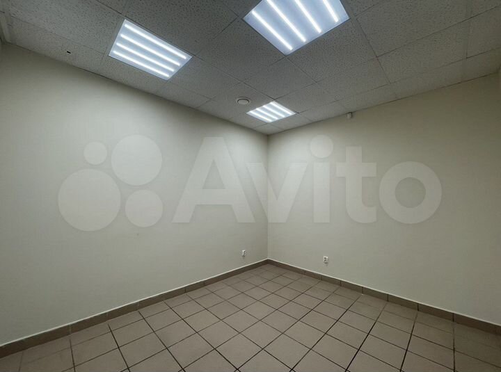 Офис, 11 м² без окна В Бизнес-центре