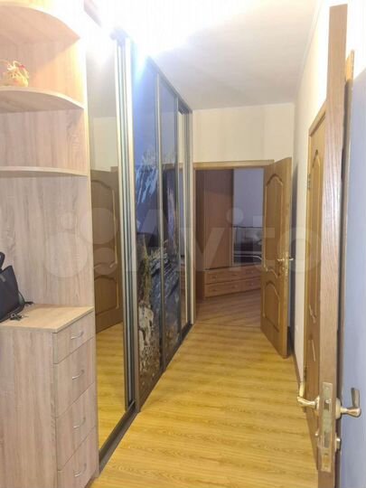 2-к. квартира, 67 м², 1/9 эт.
