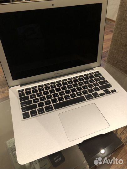 Apple MacBook Air Apple MacBook Air 