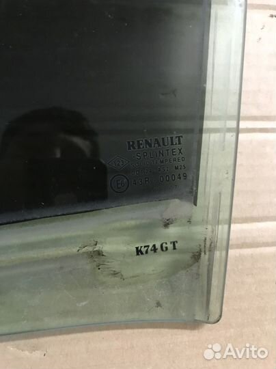 Стекло задней левой двери Renault Laguna 2 Combi