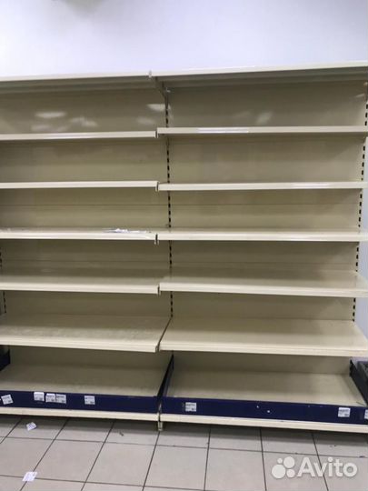 Кассовые боксы б/у,торговые стеллажи